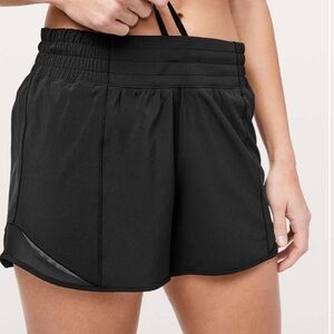 Lululemon Hotty Hot Shorts 4” Inseam Size 8 Black